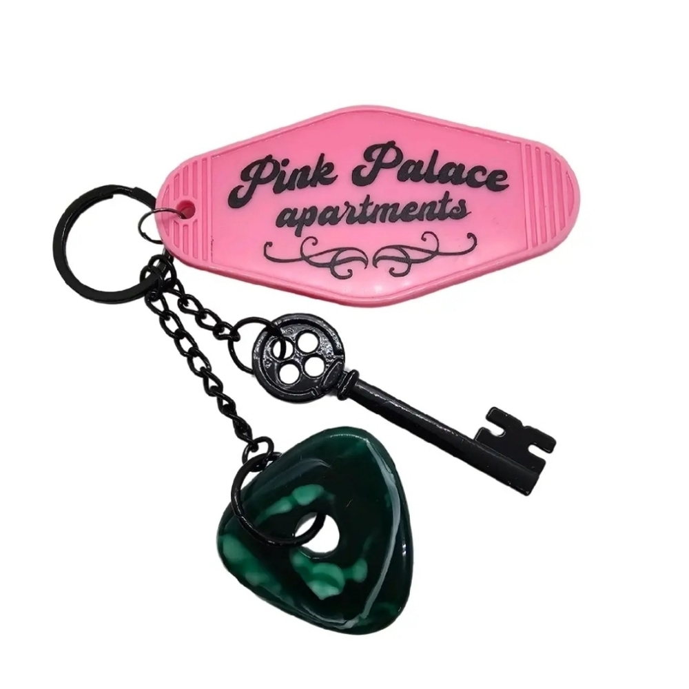 Coraline Inspired Keychain! Keys to‎ the Pink Palace Apartments w/ Skelet…